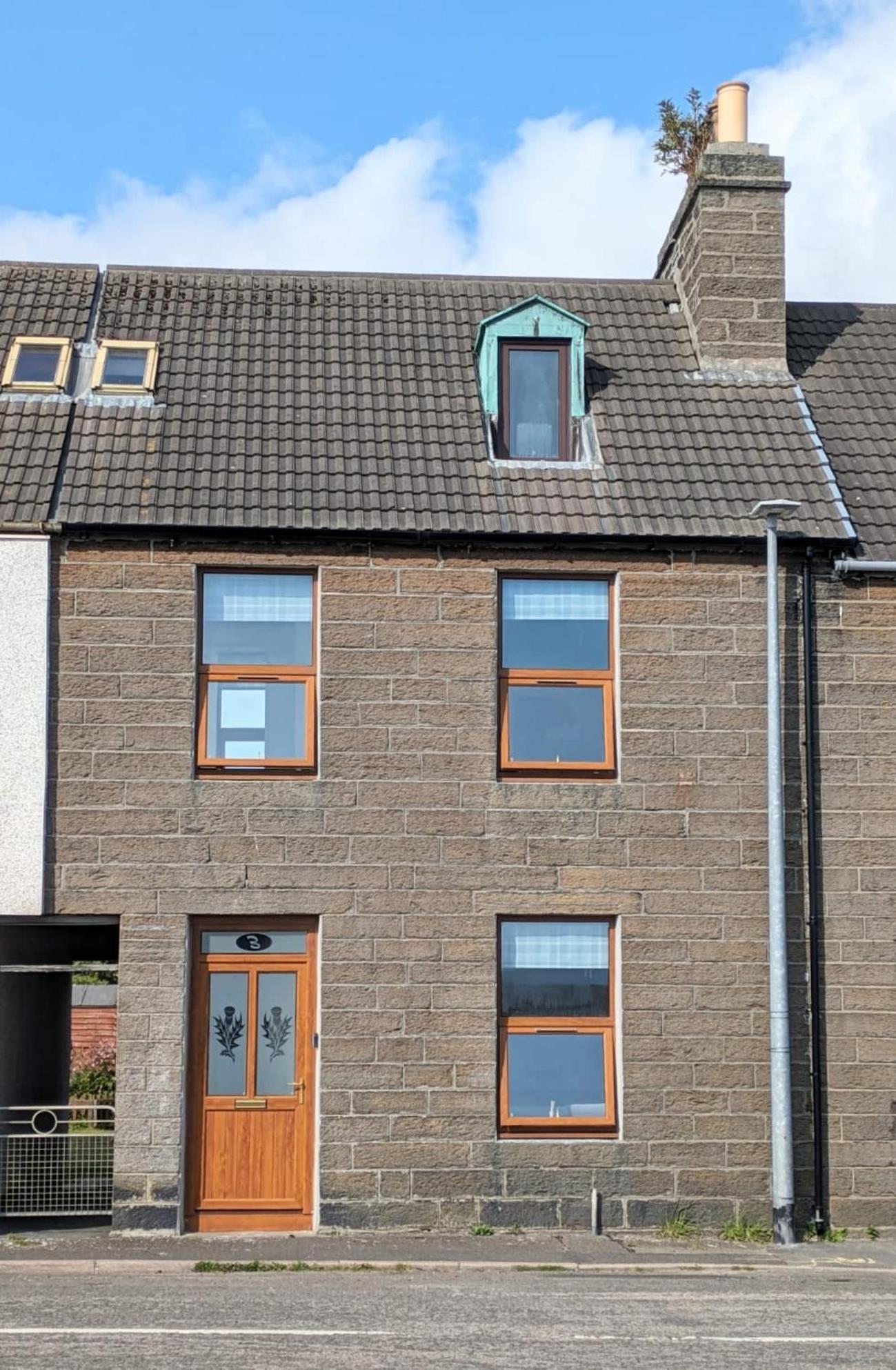 2 Bedroom Townhouse With Seaview On The Nc500 Wick Уик Экстерьер фото